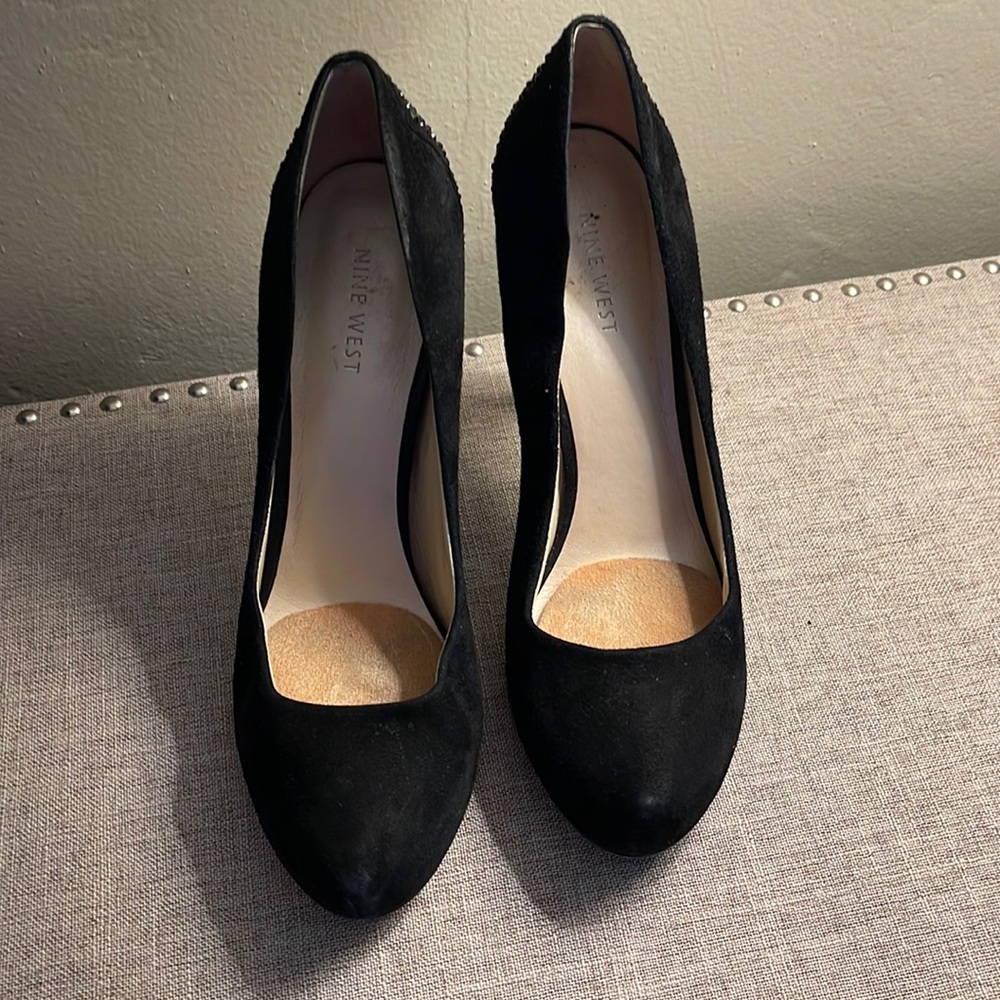 Bedazzled pumps